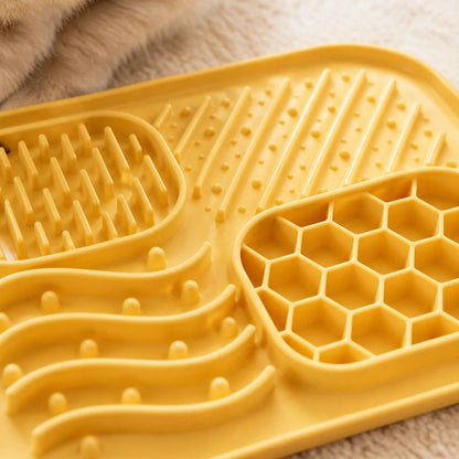 Silicone lick mat textured zones